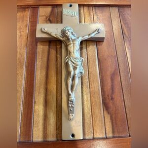 Vintage Parsons 160 Wall Crucifix Gold Cast Metal Casket Cross Jesus